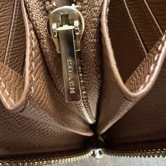 Coach Brown Leather Wallet - Picture 11 of 14